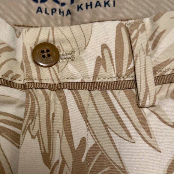 Dockers Alpha Khaki Men’s Pants - Picture 4 of 16